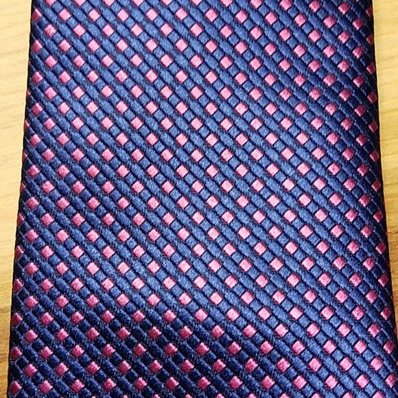 JOS A Bank Blue Pink tie - Picture 4 of 5